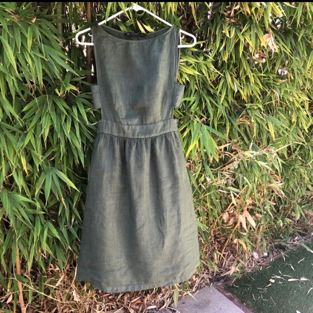 DONATONG SOON. Zara Army Green Dress With Pockets